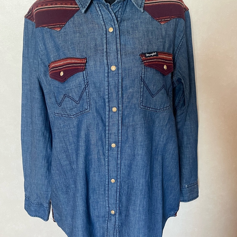 Wrangler Blue Denim Shirt with Burgundy Details